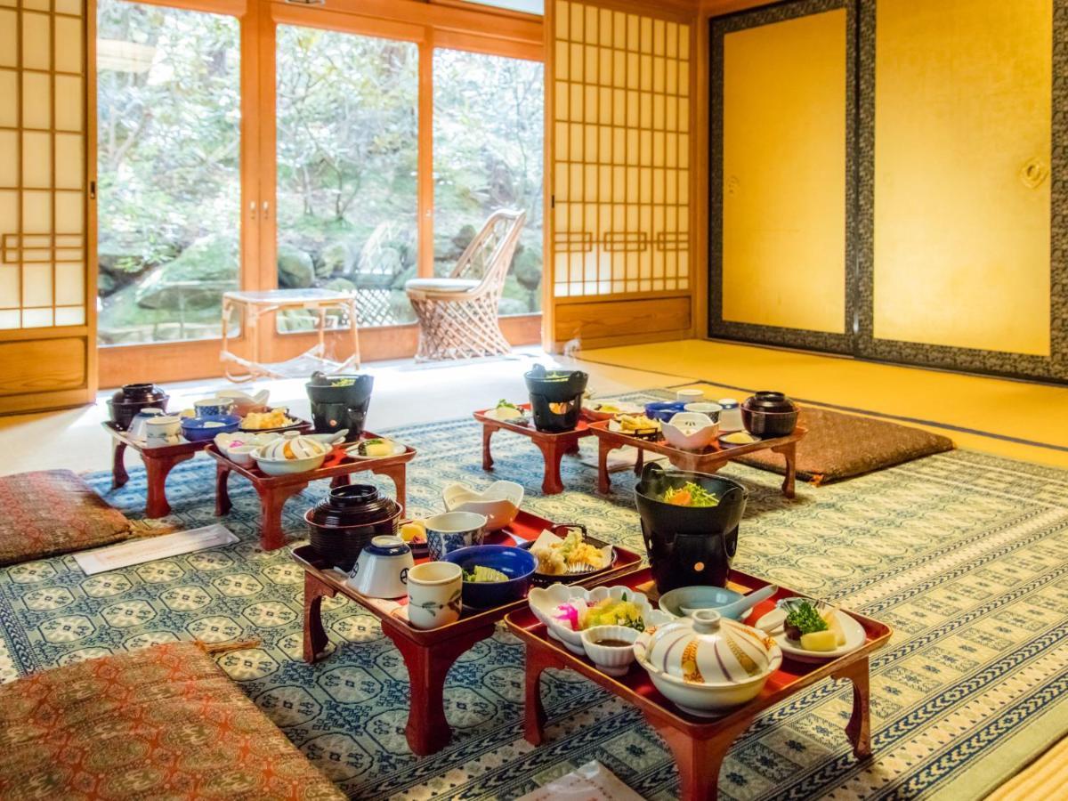 Hotel 高野山 宿坊 恵光院 -Koyasan Syukubo Ekoin Temple- Exterior foto