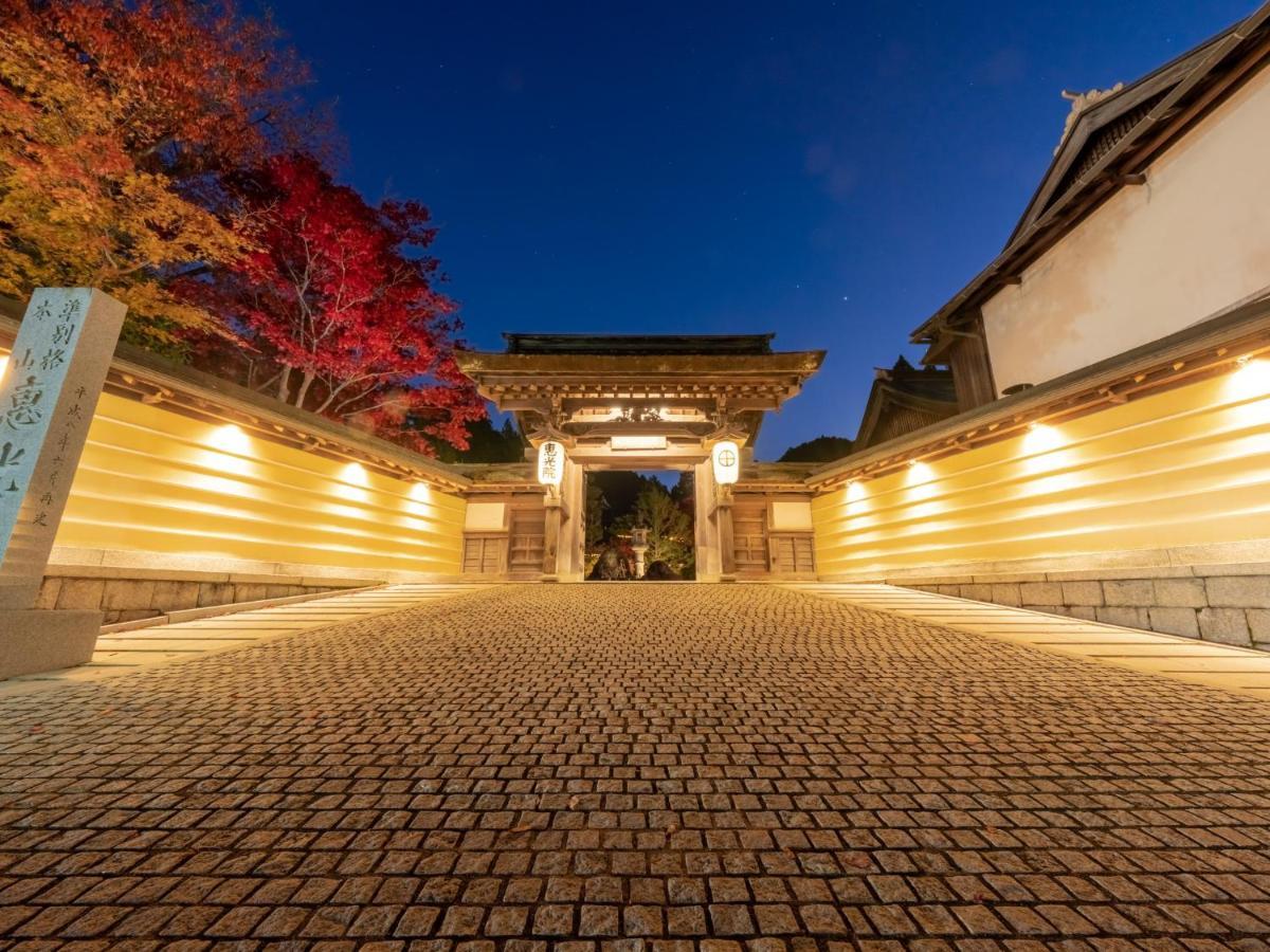 Hotel 高野山 宿坊 恵光院 -Koyasan Syukubo Ekoin Temple- Exterior foto