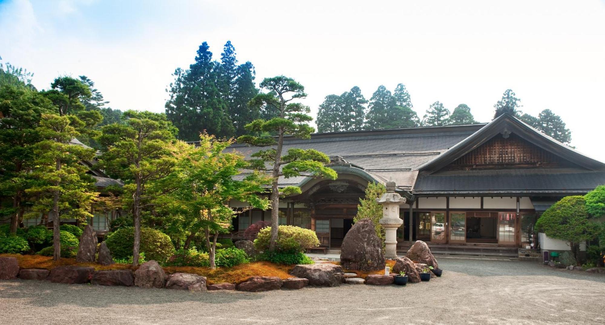 Hotel 高野山 宿坊 恵光院 -Koyasan Syukubo Ekoin Temple- Exterior foto